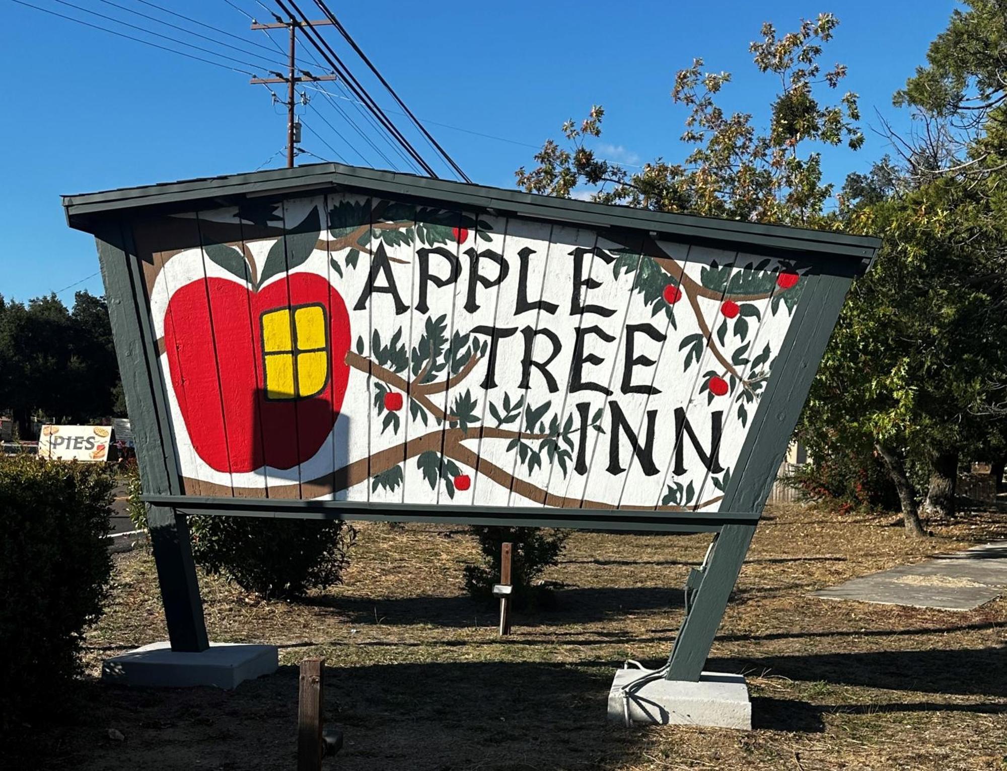 Apple Tree Inn Julian Esterno foto